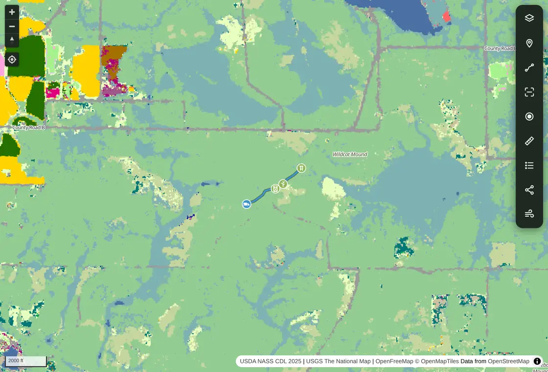 A real offline browser capture of Free Hunting Map displaying previously cached Wisconsin topo tiles, demo pins and a track.